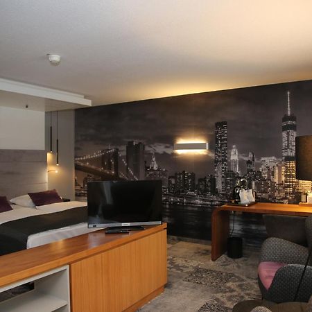 Hotel Global Inn Wolfsbourg Extérieur photo