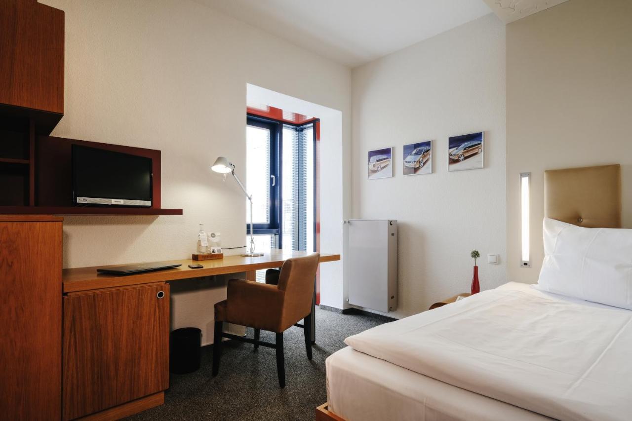 Hotel Global Inn Wolfsbourg Extérieur photo