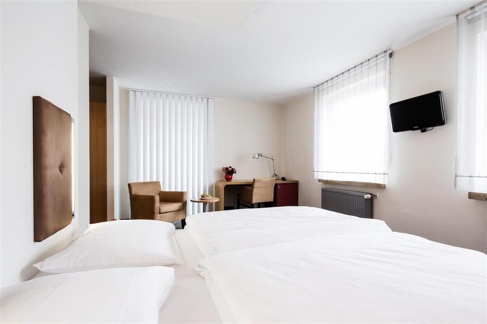 Hotel Global Inn Wolfsbourg Chambre photo